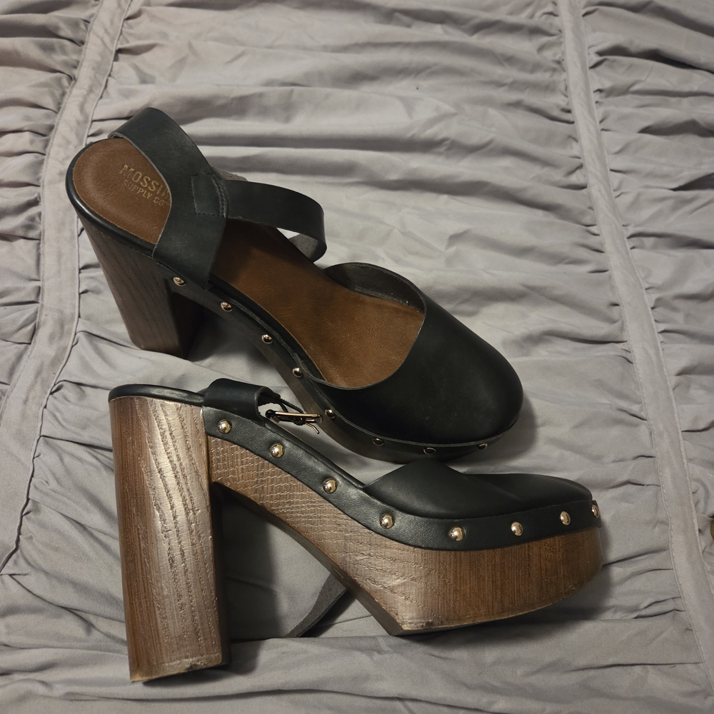 Mossimo Supply Co. Black and Brown Mules